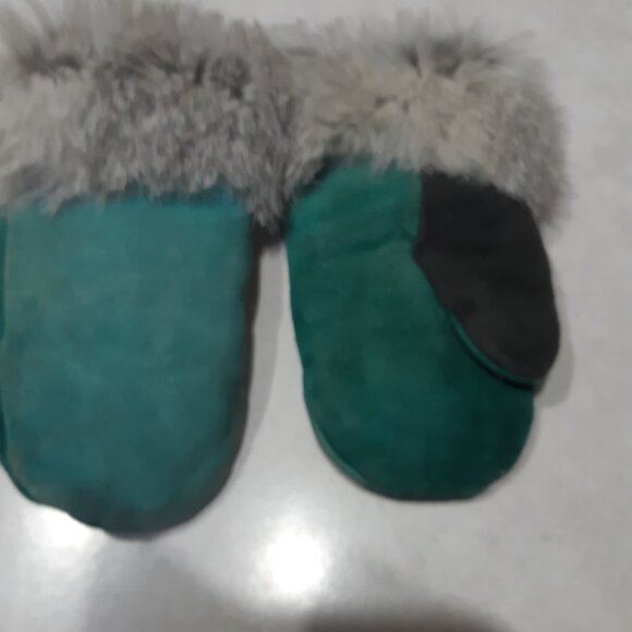 Children's Leather and Real Fur mittens - green leather - Picture 6 of 11